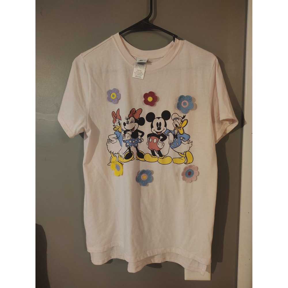 Disney Mickey and Friends Pink Crochet Flower Graphic Tee Small MYSJUW6-3L58